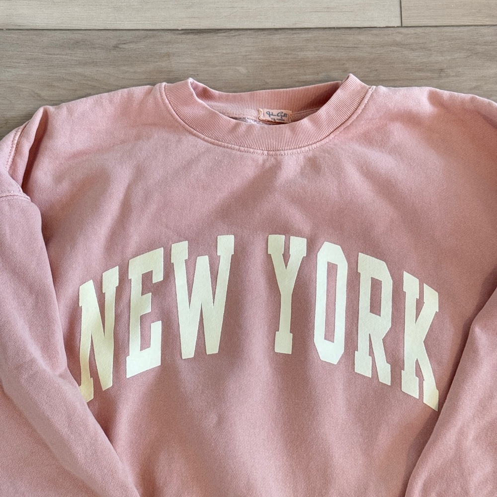 BRANDY MELVILLE JOHN GALT HEAVY KNIT CREWNECK CREW SUMMER PREPPY NEW YORK